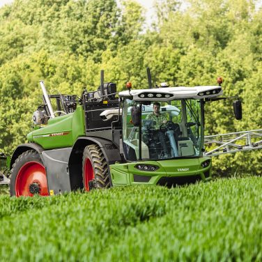 Fendt crop sprayer in a green field